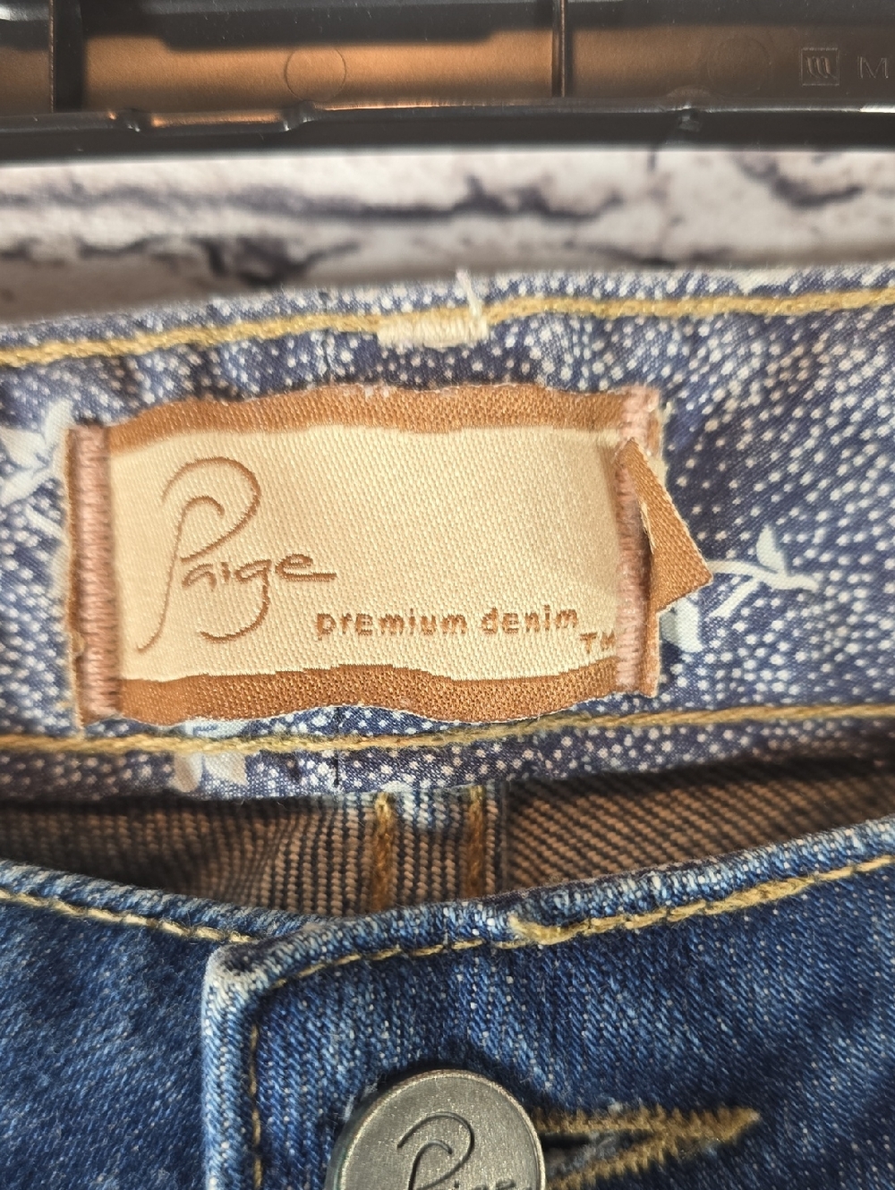 Paige Benedict Canyon Premium Cropped Low-Rise Jeans Embroidered Size 27 - Picture 2 of 12